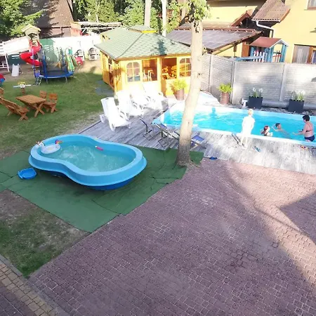 Pod Filarami Holiday park *
